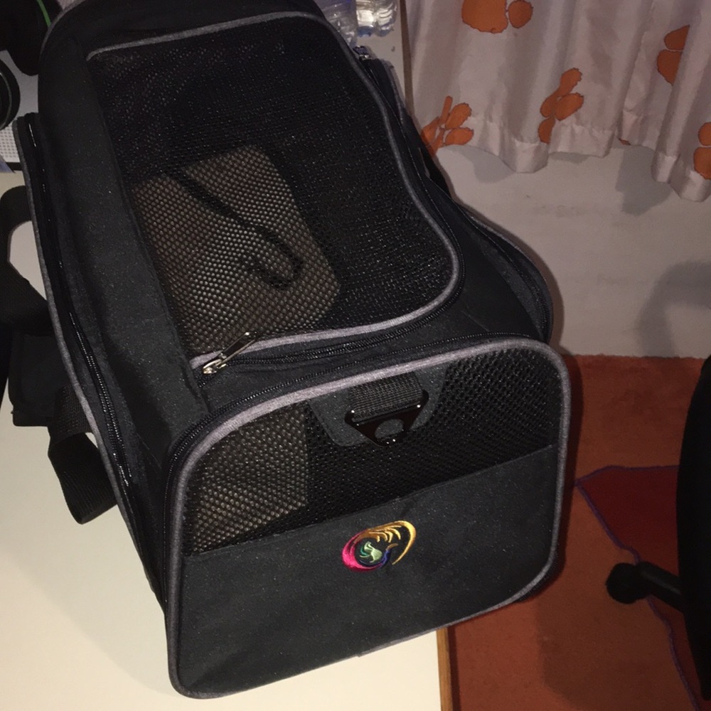 Never used Pet traveling bag